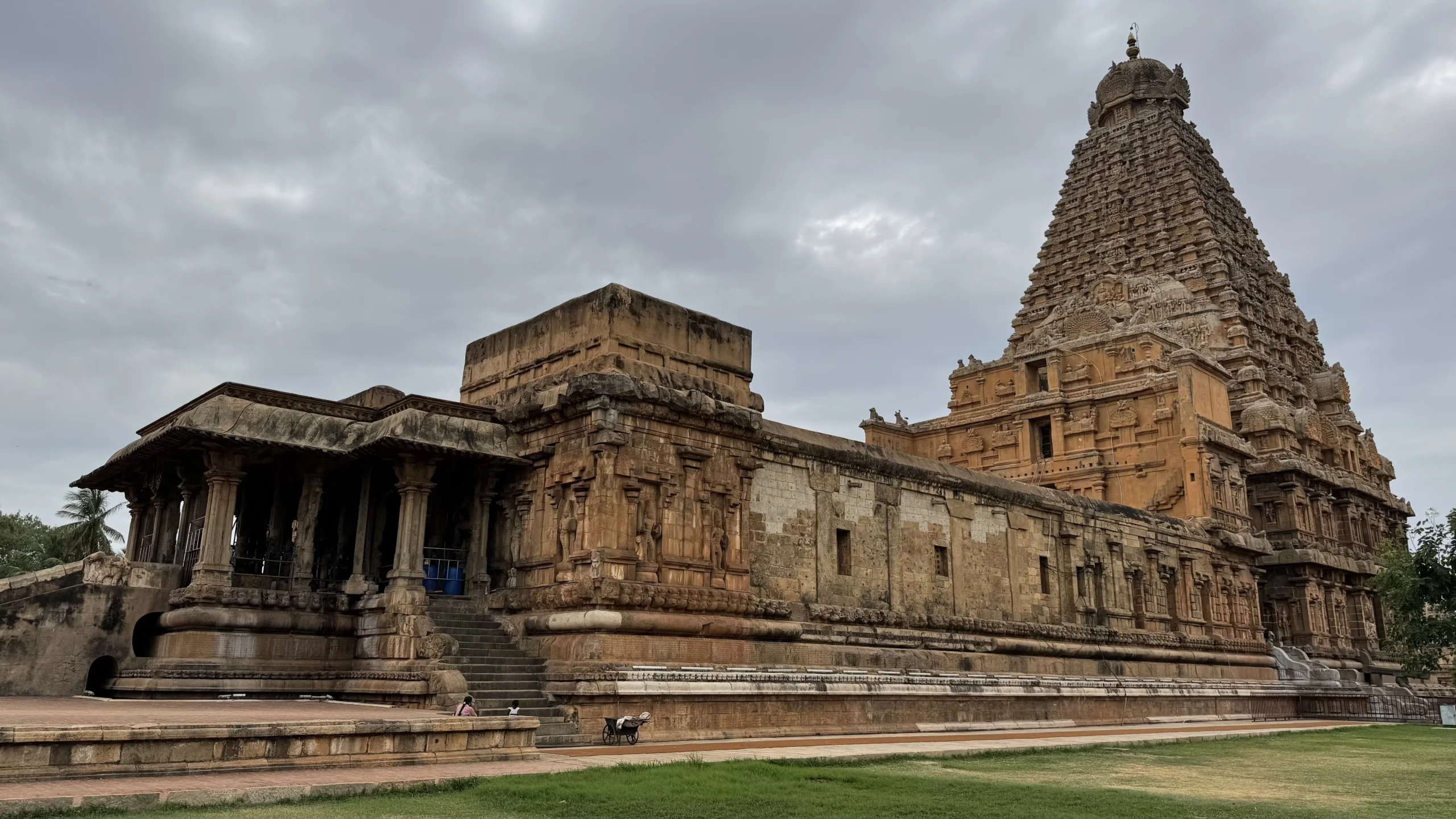 Day 8: Kumbakonam to Tanjavur & Chettinad | Chola Grandeur & the Art of the Veena